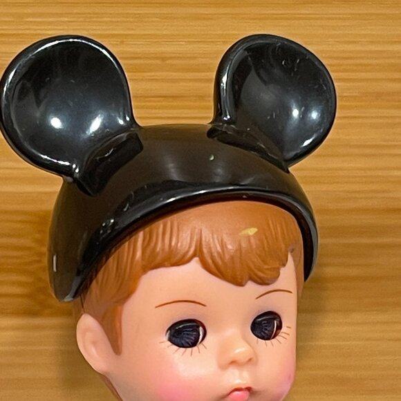 2004 Madame Alexander Disney Dolls | Wendy as Minnie & Mickey Boy Collectible - Picture 4 of 6